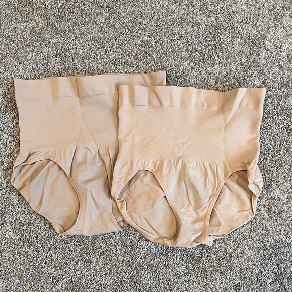 Assets By Spanx Intimates & Sleepwear Assets By Spanx All Around